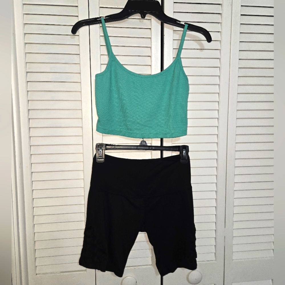 Women's S Yoga Workout Outfit SHEIN Top & Ready To Go Shorts